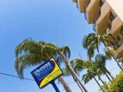 Budds Beach Apartments Серферс Парадайс